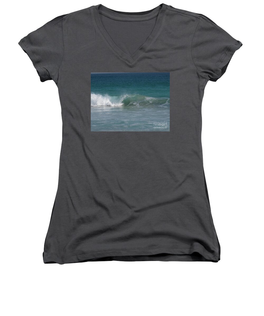 Waves Women's V-Neck featuring the photograph Indian Ocean curl by Christy Garavetto