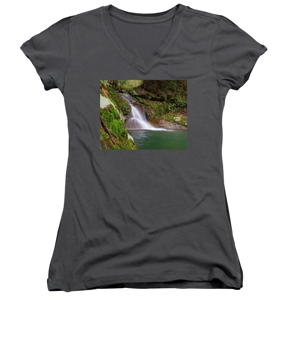 Waterfall Women's V-Neck featuring the photograph Mountain Waterfall II by William Dickman
