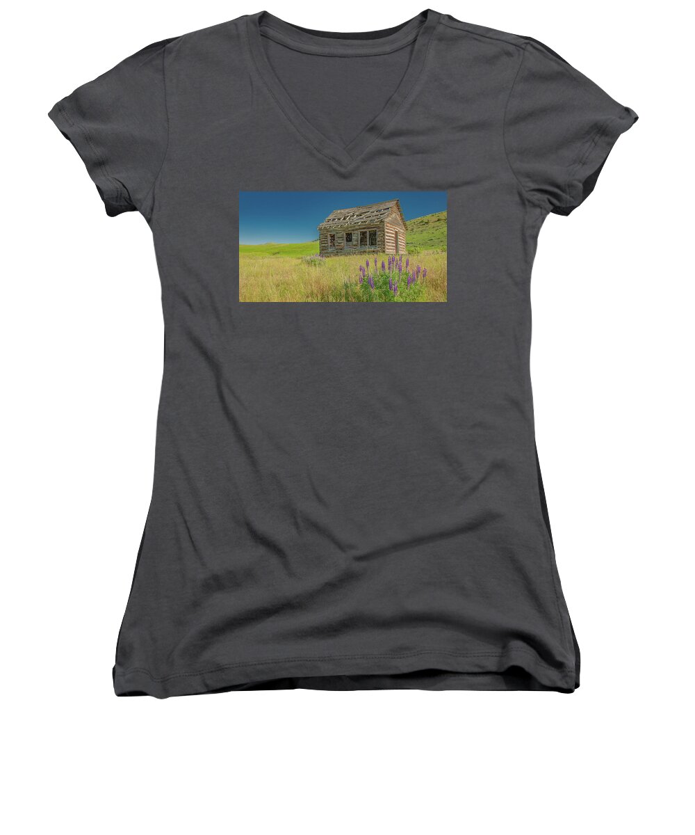 Log Cabin Women's V-Neck featuring the photograph Neglected and Alone by Marcy Wielfaert