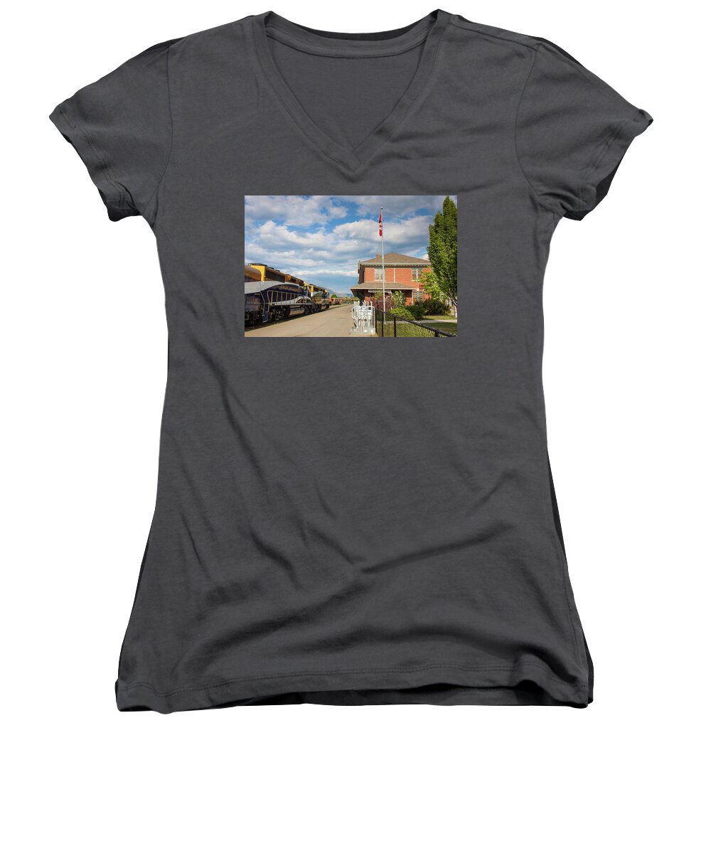 British Columbia Women's V-Neck featuring the photograph Rocky Mountaineer at Kamloops Station by Steve Boyko
