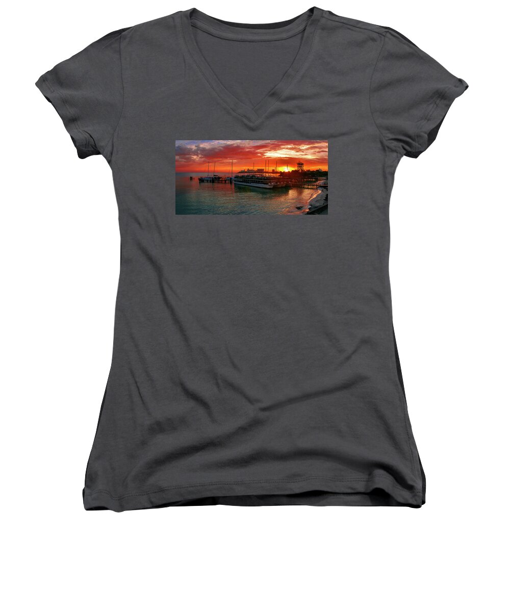 Mexico Women's V-Neck featuring the photograph Sunrise in Cancun by Sun Travels