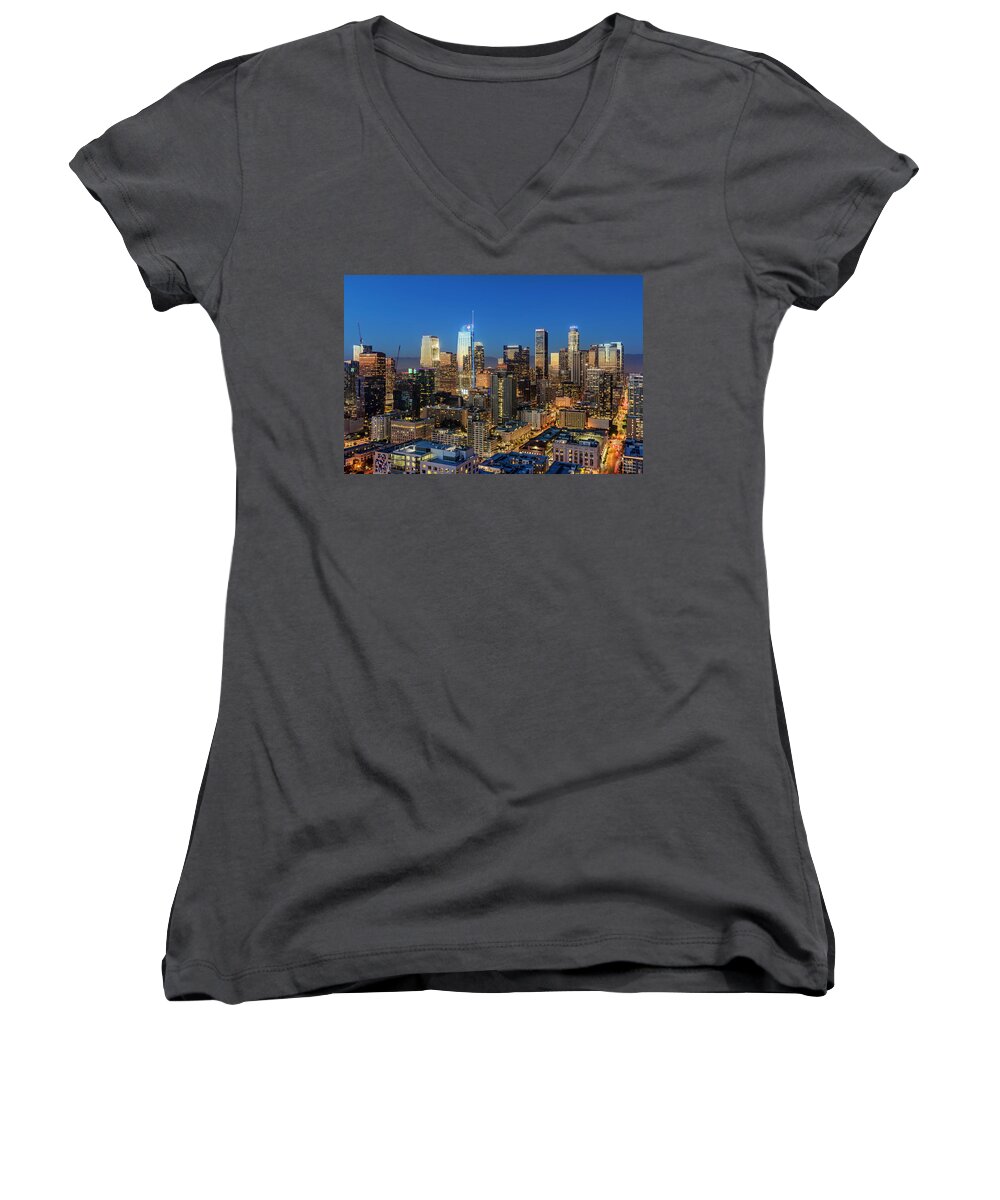 Los Angeles Women's V-Neck featuring the photograph A night in L A by Kelley King