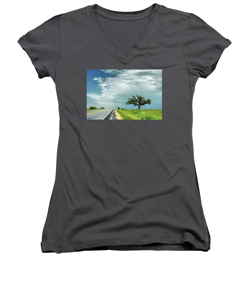 Landscape Women's V-Neck featuring the photograph After the Storm by Al Mueller