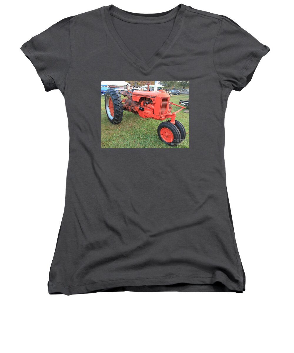 Farm Women's V-Neck featuring the photograph Case DC Tractor by Mike Eingle