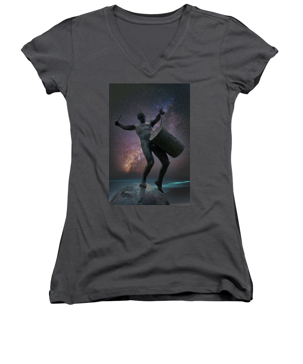 Drummer Women's V-Neck featuring the photograph Night drummer by Steev Stamford