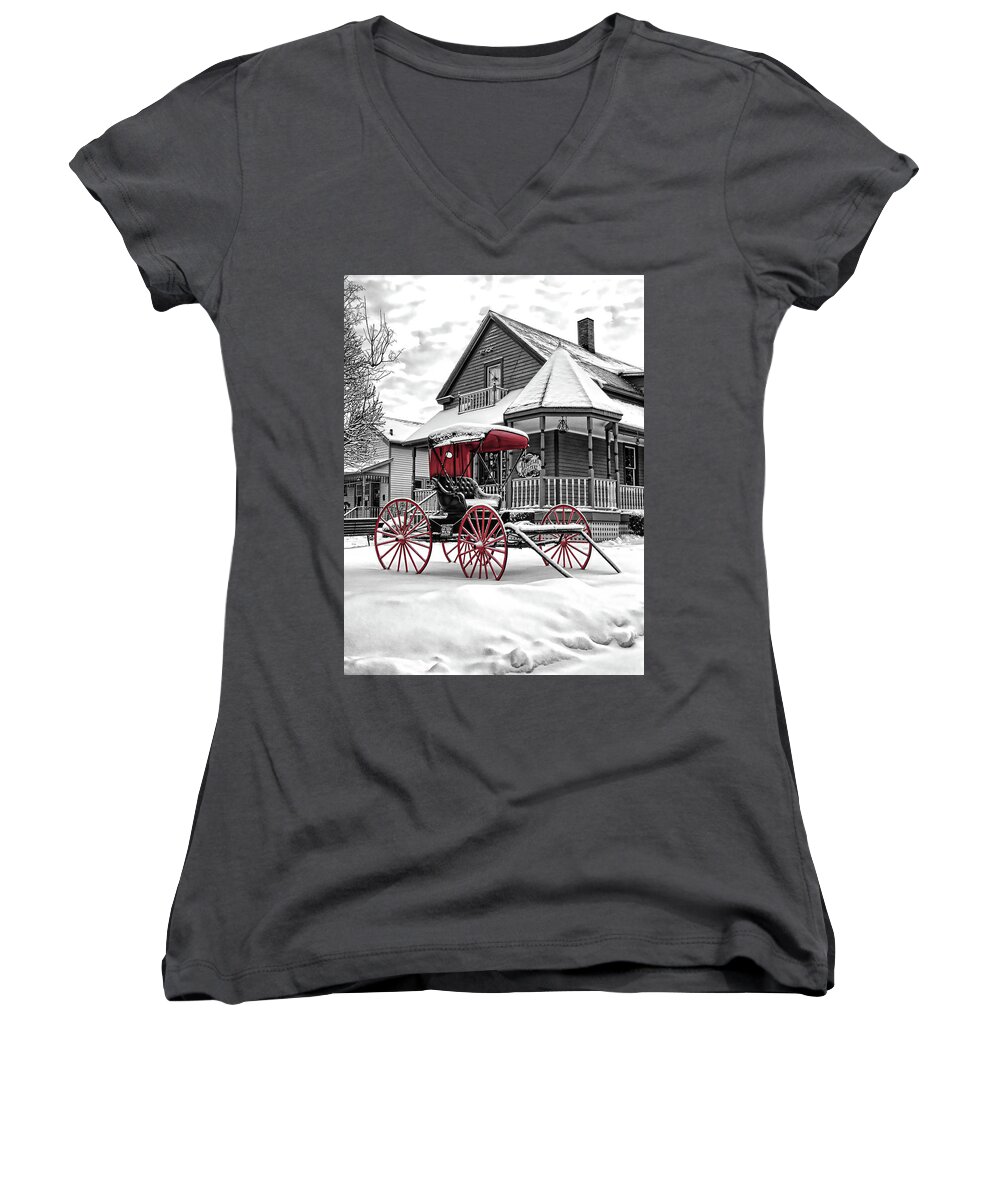 Horse Drawn Carriage Women's V-Neck featuring the photograph Red Buggy At Olmsted Falls - 2 by Mark Madere