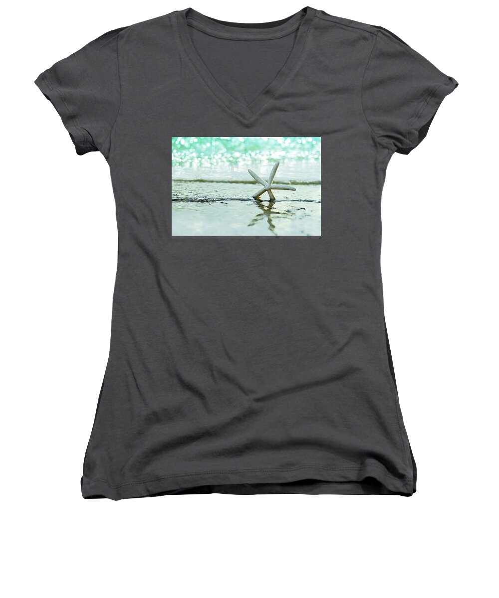 Beach Women's V-Neck featuring the photograph Somewhere You Feel Free by Laura Fasulo