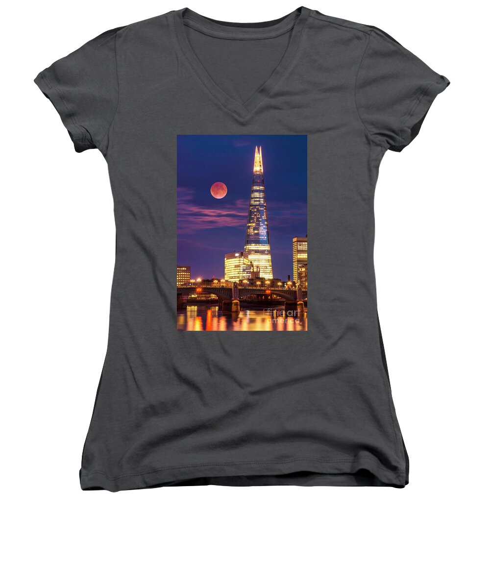 London Women's V-Neck featuring the photograph The Shard and red moon, London by Neale And Judith Clark