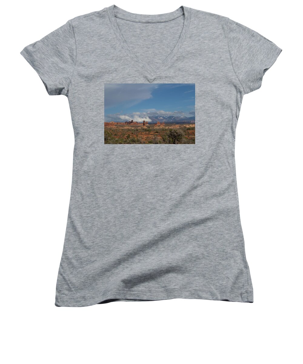 Arches Women's V-Neck featuring the photograph Arches National Monument Utah by Suzanne Lorenz