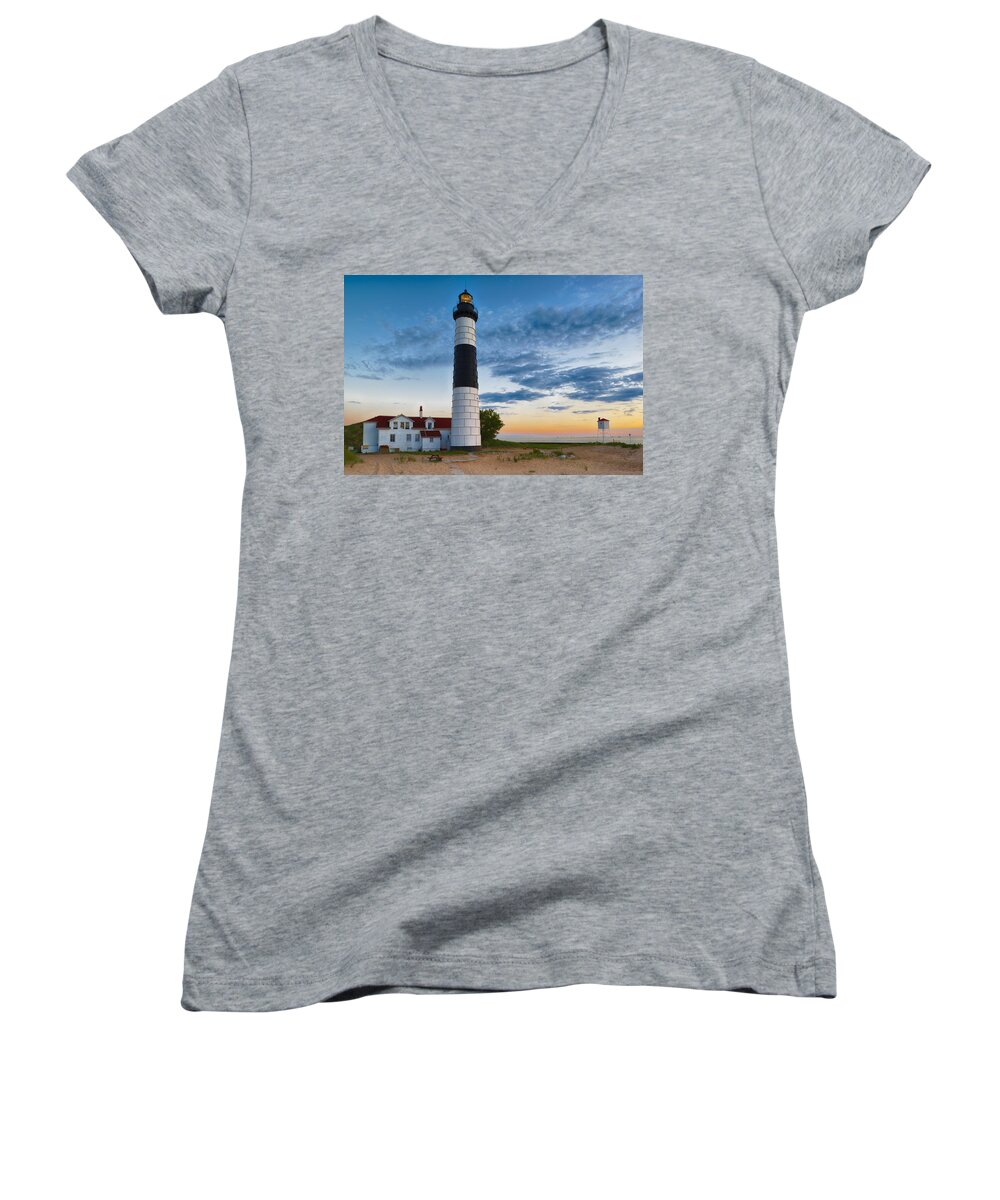 Dusk Women's V-Neck featuring the photograph Big Sable Point Lighthouse Sunset by Sebastian Musial