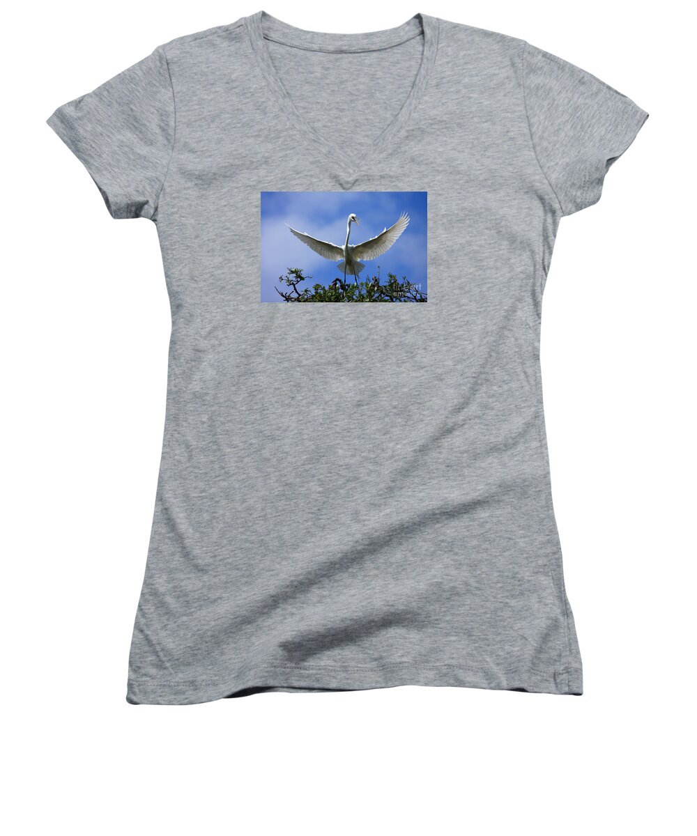Egret Women's V-Neck featuring the photograph Great Egret Sky by John F Tsumas