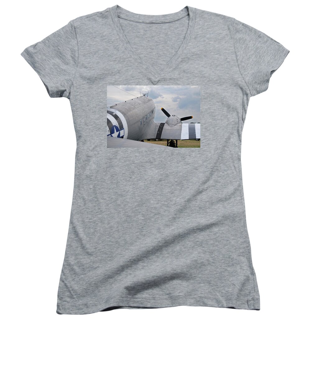 Aircraft Women's V-Neck featuring the photograph C-47 3880 by Guy Whiteley