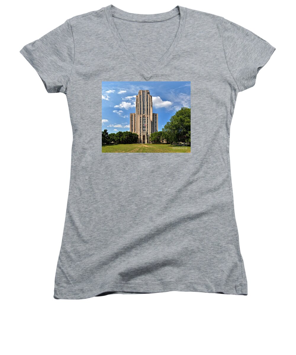 Cathedral Of Learning Women's V-Neck featuring the photograph Cathedral Of Learning Pittsburgh PA by Adam Jewell
