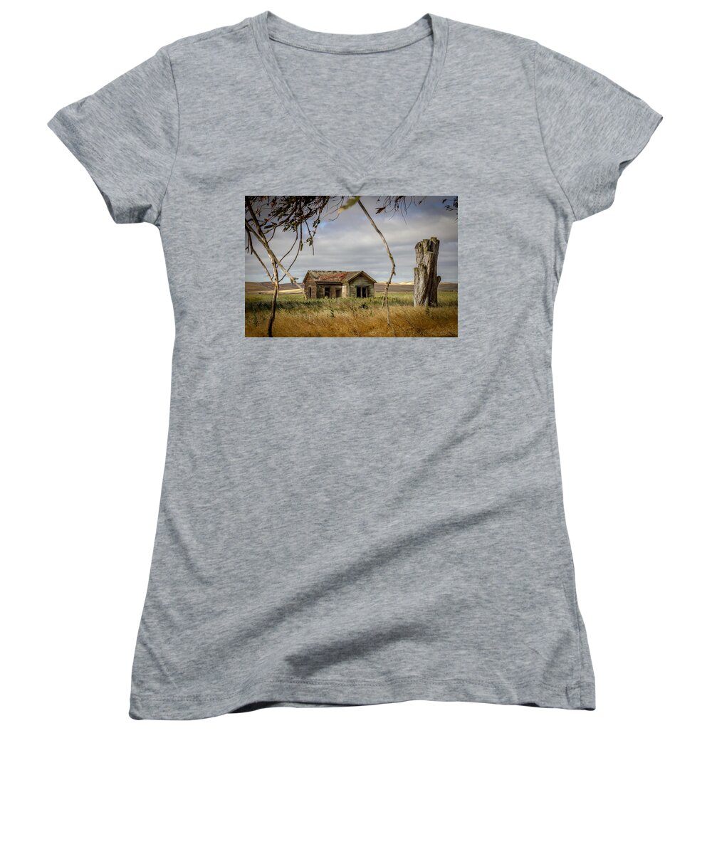Landscape Women's V-Neck featuring the photograph Color Lost Time by Bruce Bottomley