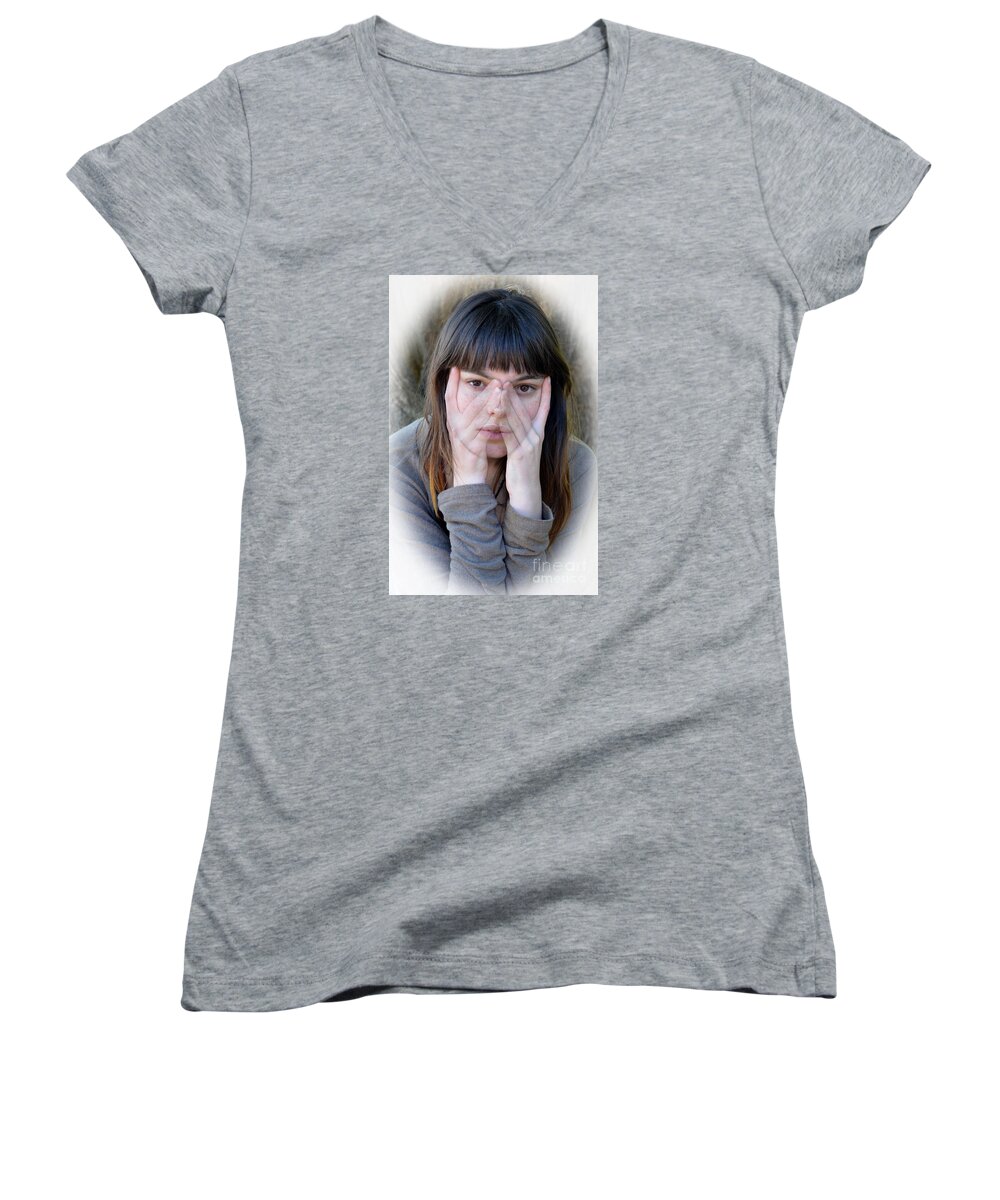 Brown Haired Women's V-Neck featuring the photograph I See You Too by Jim Fitzpatrick