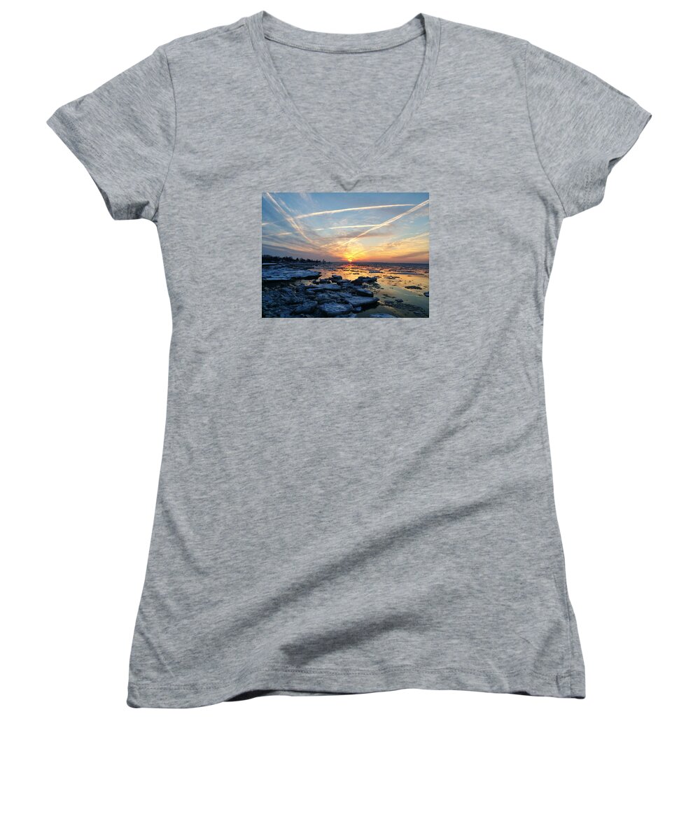 Sunset Women's V-Neck featuring the photograph Ice on the Delaware River by Ed Sweeney