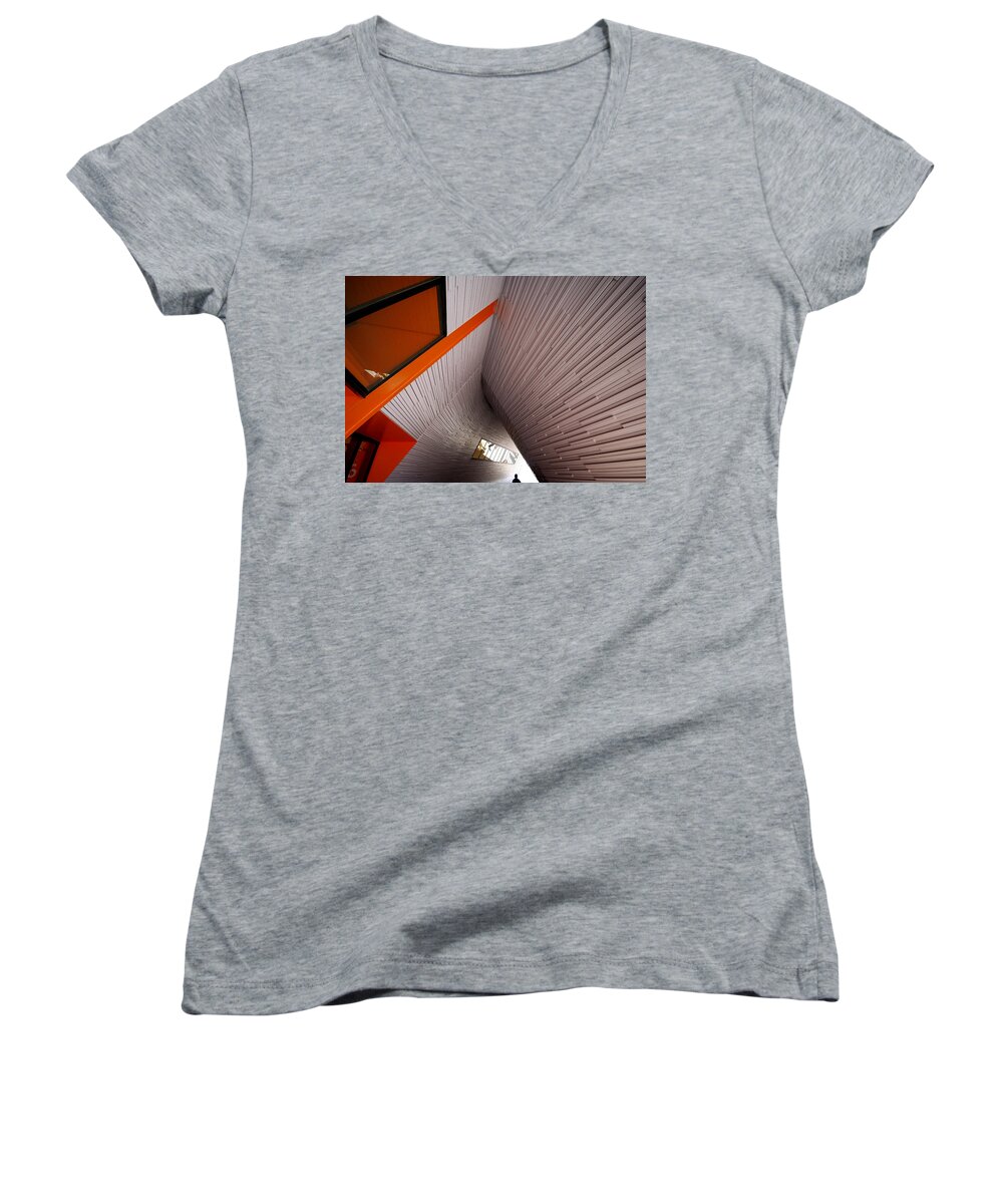 Architecture Women's V-Neck featuring the photograph Into the Abyss by Wayne Sherriff