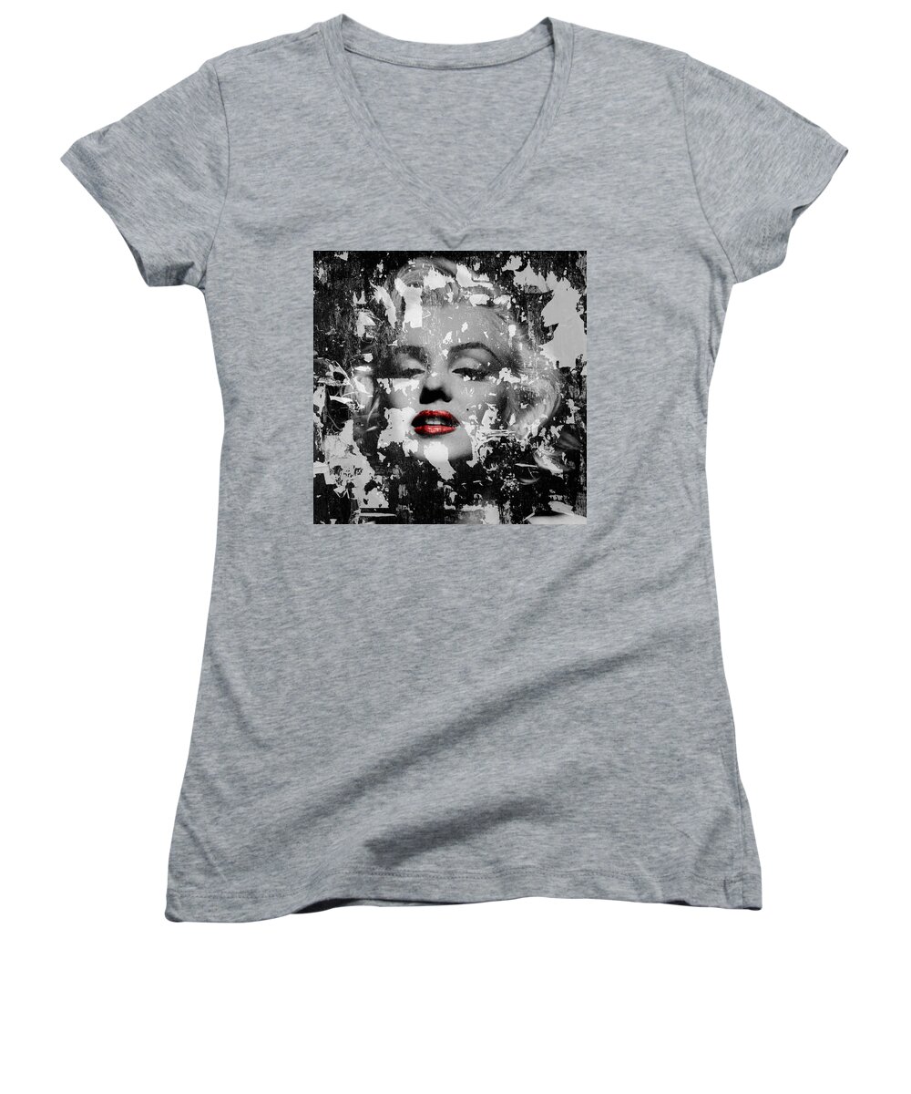 Marilyn Monroe Women's V-Neck featuring the photograph Marilyn Monroe 5 by Andrew Fare