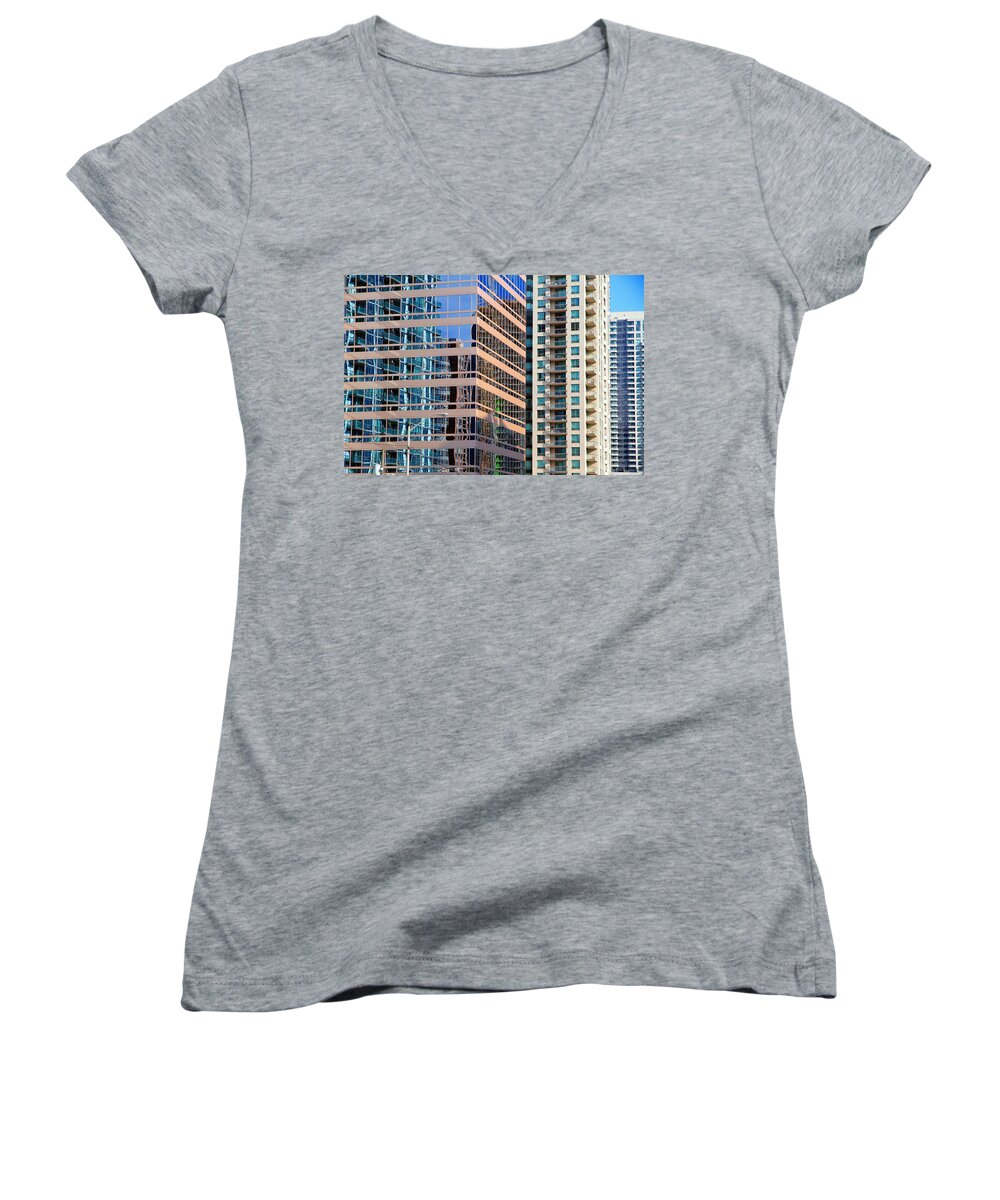Apartment Women's V-Neck featuring the photograph Modern Architecture in Toronto by Valentino Visentini