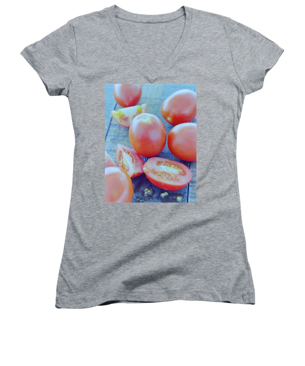 Fruits Women's V-Neck featuring the photograph Plum Tomatoes On A Wooden Board by Romulo Yanes