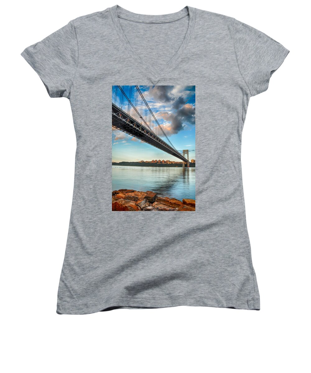 New Jersey Women's V-Neck featuring the photograph Span by Kristopher Schoenleber