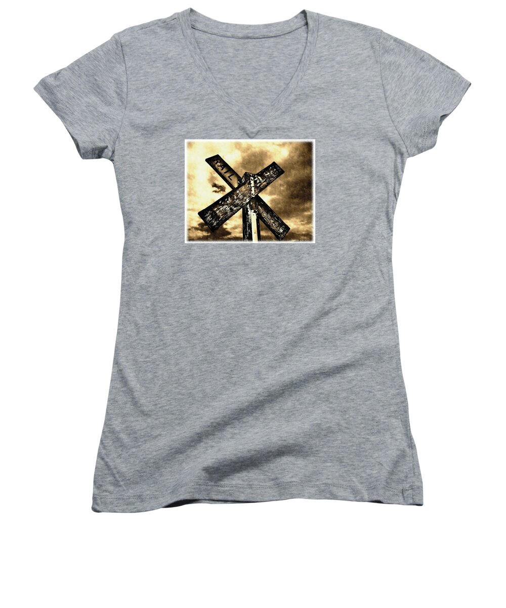Railroad Sign Women's V-Neck featuring the photograph The Railroad Crossing by Glenn McCarthy Art and Photography