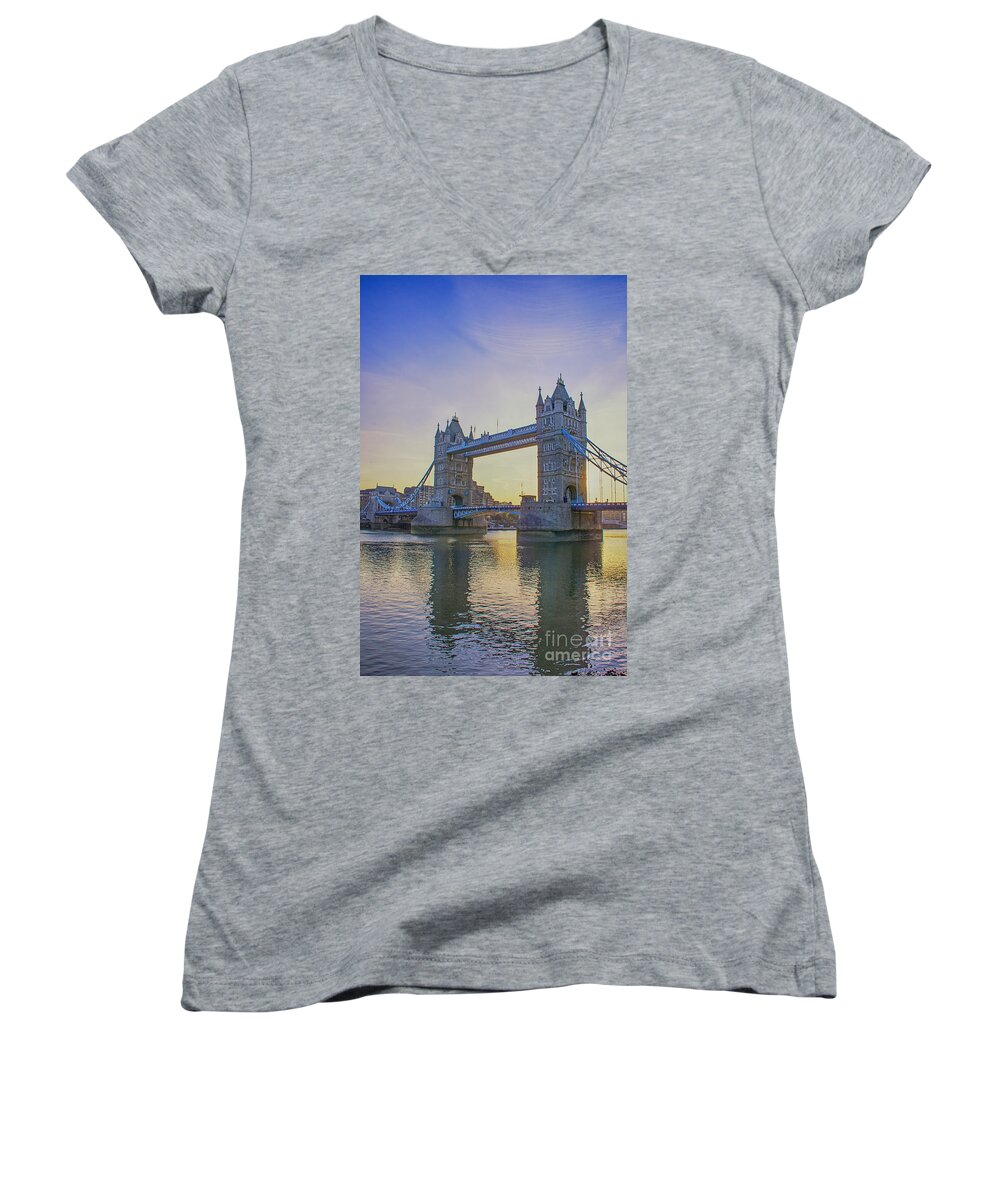 Tower Bridge London Women's V-Neck featuring the photograph Tower Bridge Sunrise by Chris Thaxter