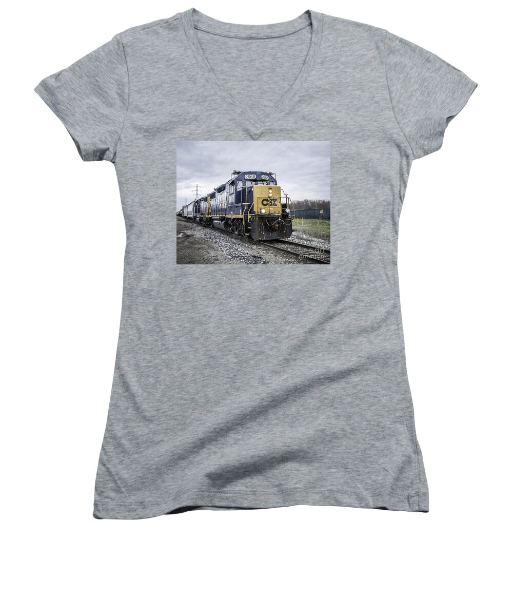 Train Women's V-Neck featuring the photograph Train Engine 2668 by Ronald Grogan