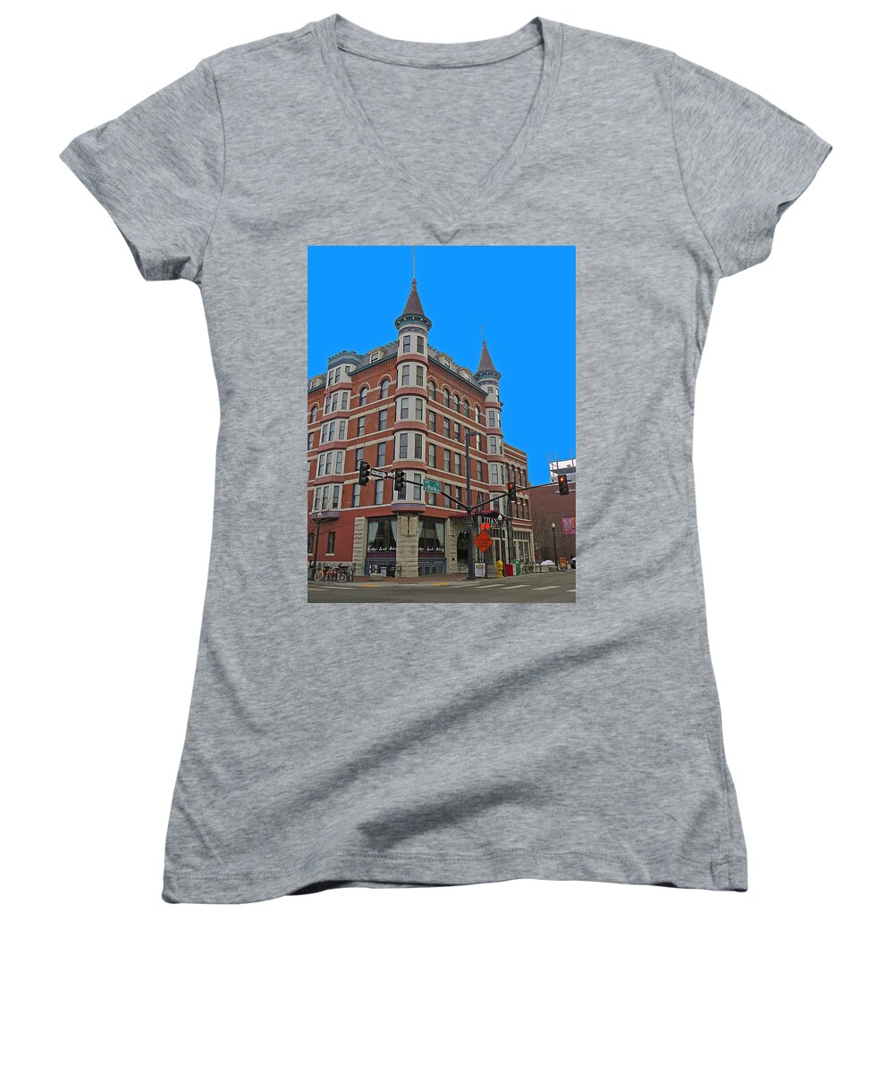 In Focus Women's V-Neck featuring the photograph Weiser by Dart Humeston