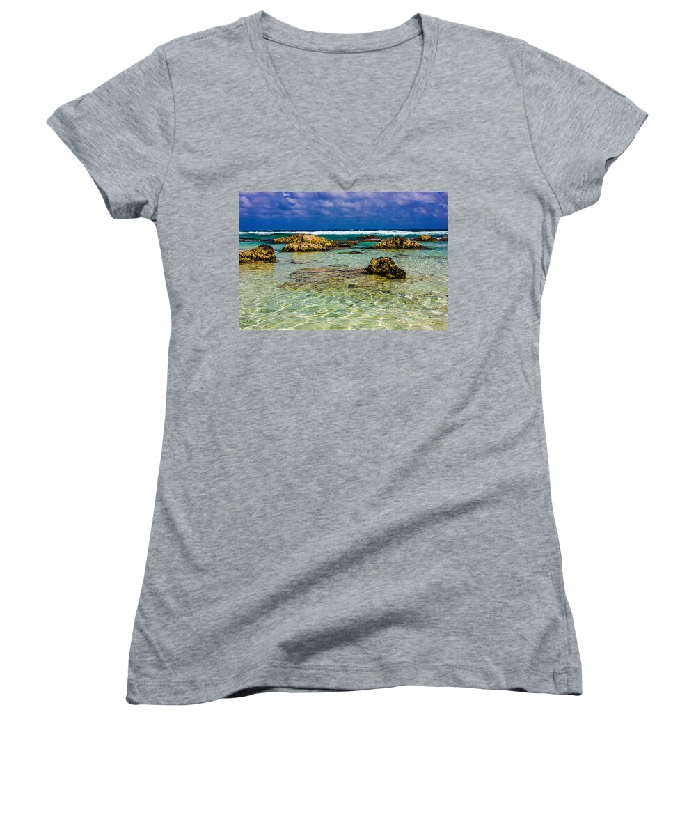 Cozumel Women's V-Neck featuring the photograph Welcome to Cozumel by Sara Frank