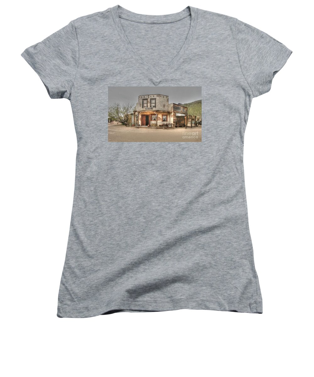Hotel Women's V-Neck featuring the photograph Hotel Arizona by Tap On Photo