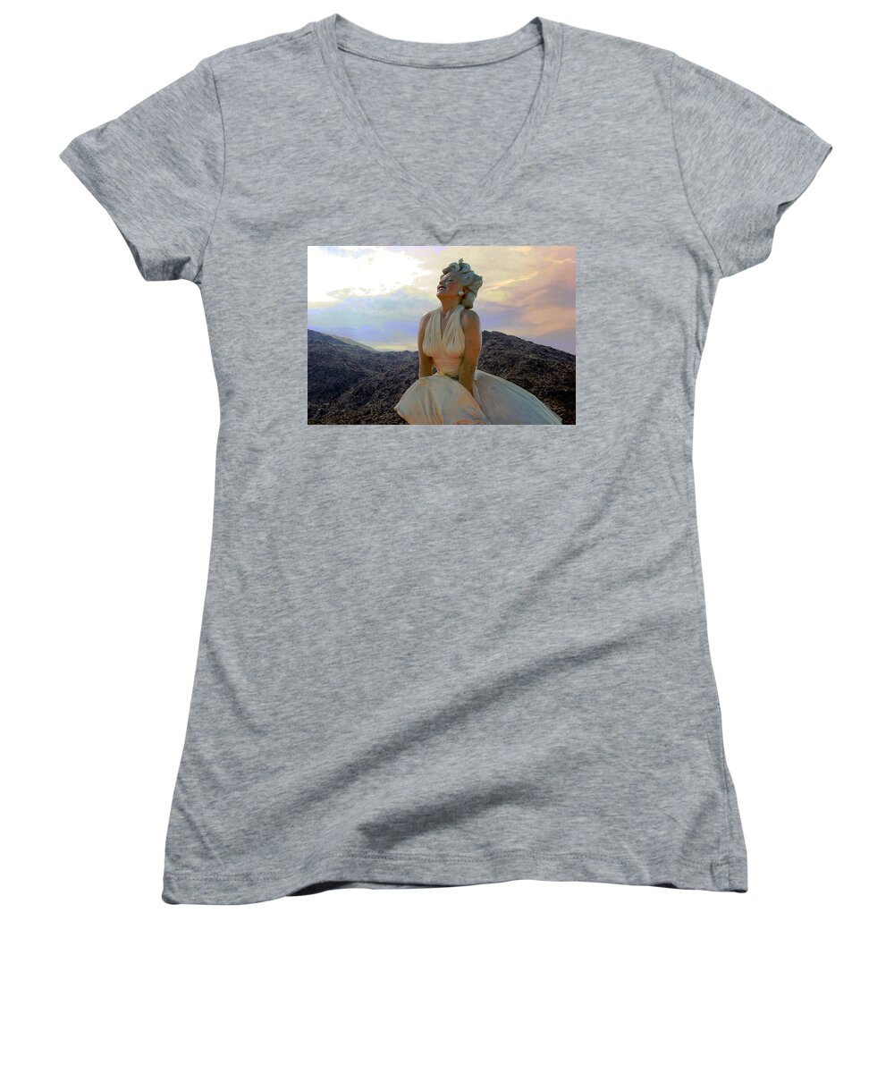 Marilyn Monroe Photograph Women's V-Neck featuring the photograph Marilyn's Euphoria by Leigh Meredith