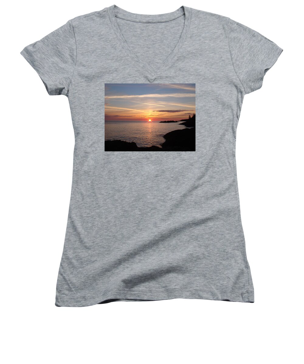Lake Superior Women's V-Neck featuring the photograph Sun Up on the UP by Bonfire Photography
