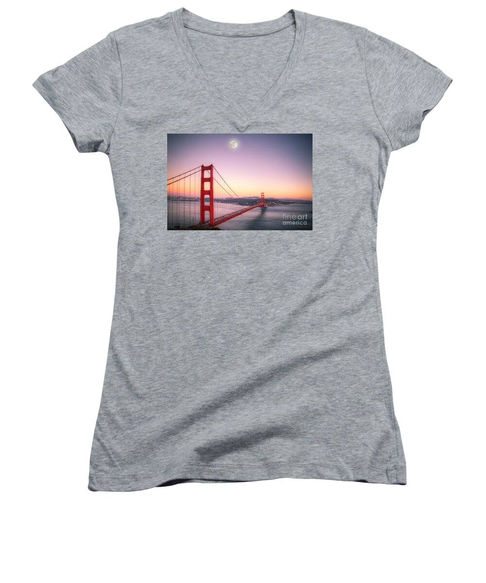 Golden Gate Women's V-Neck featuring the photograph Sunset in San Francisco by Jim And Emily Bush
