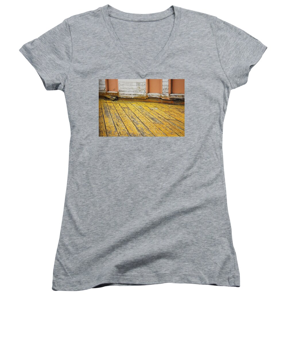 Weathered Building Women's V-Neck featuring the photograph Weathered Monterey Building by Shane Kelly