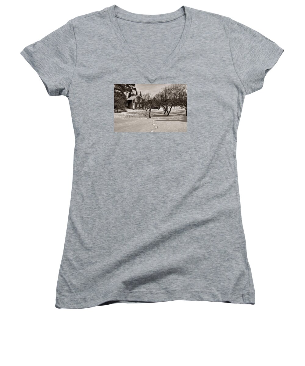Wood Women's V-Neck featuring the photograph A Path To Home by Janice Adomeit