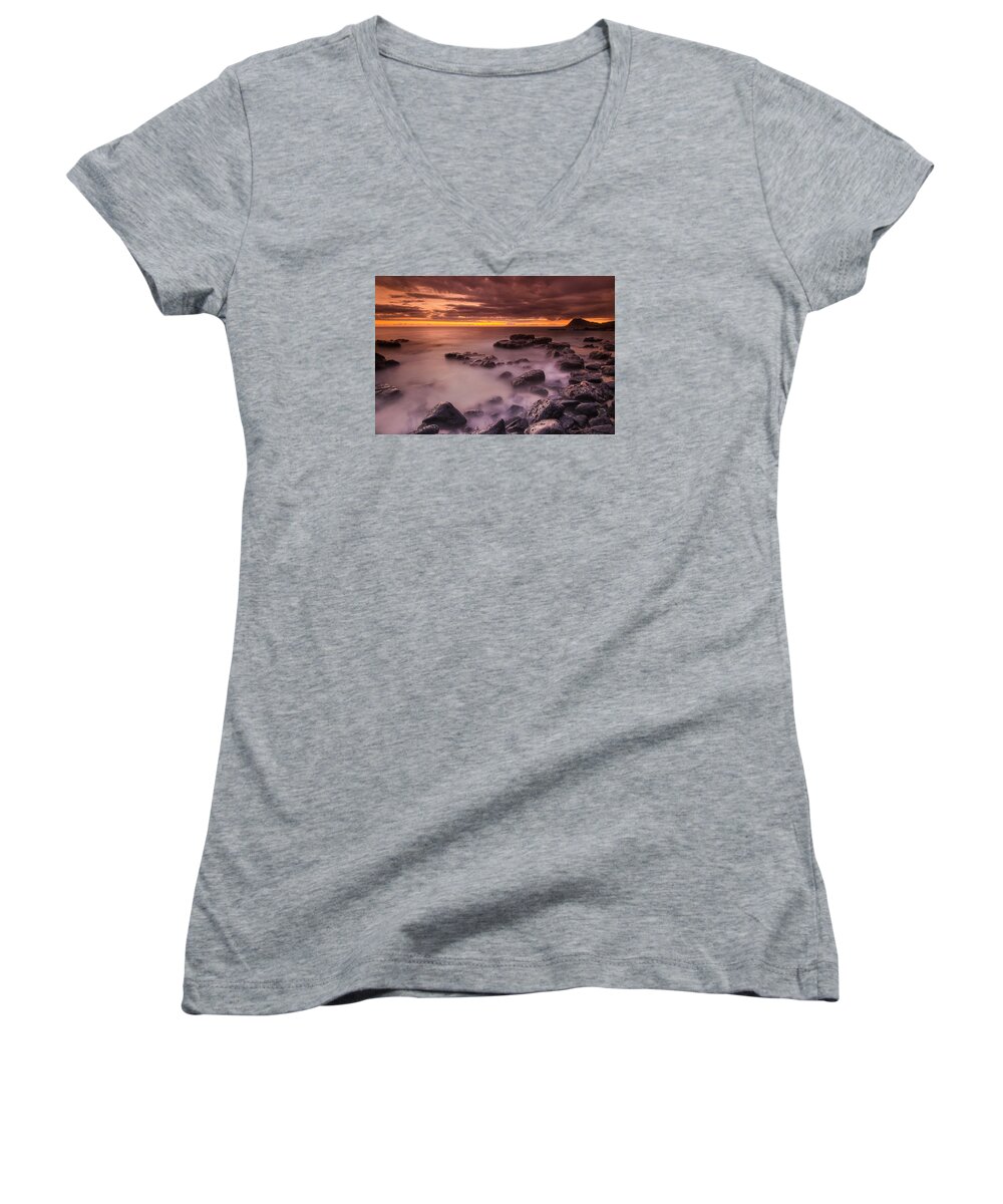Beach Women's V-Neck featuring the photograph A sunset at Track beach by Tin Lung Chao