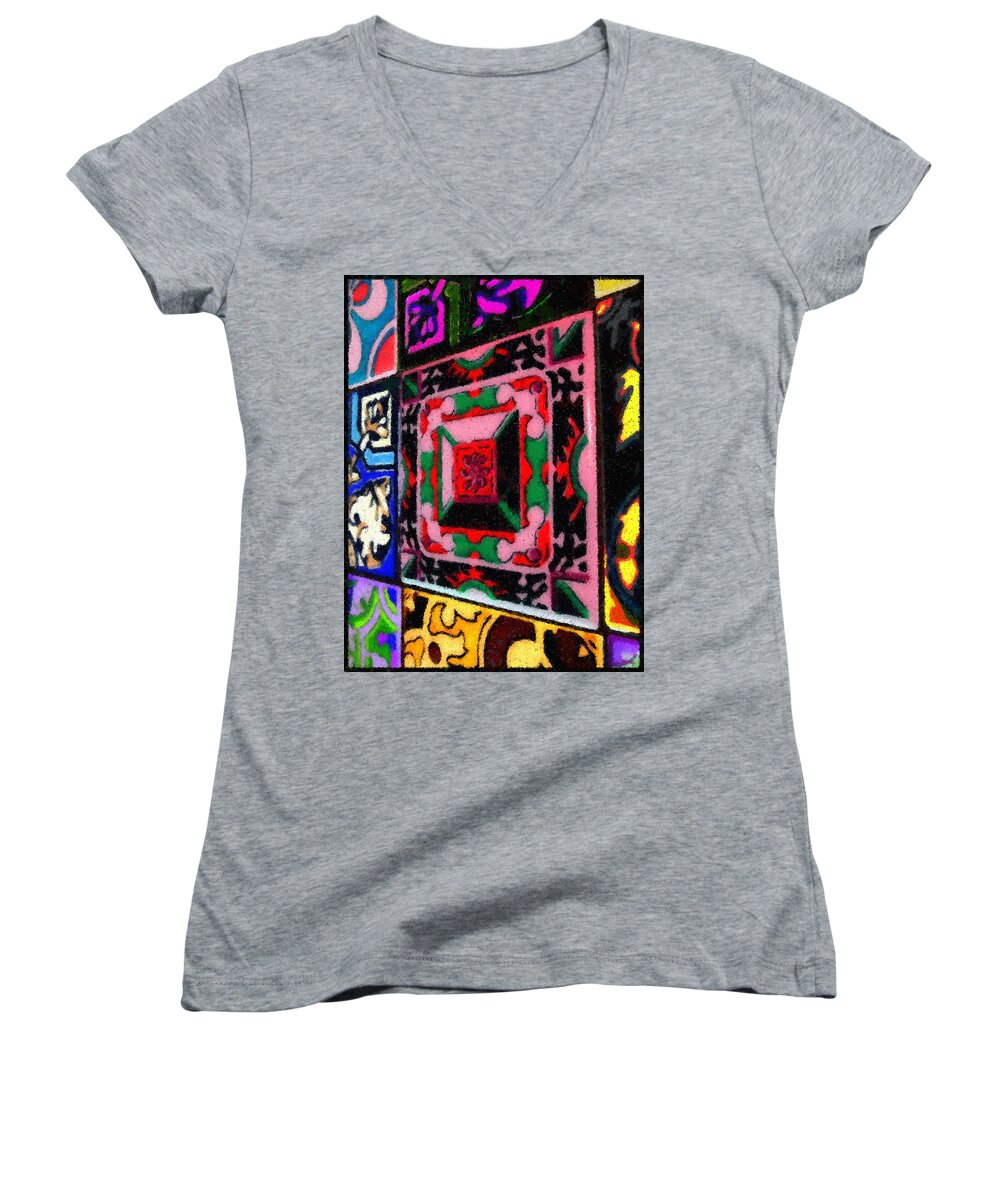 An Awkward Perspective Women's V-Neck featuring the photograph An Awkward Perspective by Glenn McCarthy Art and Photography
