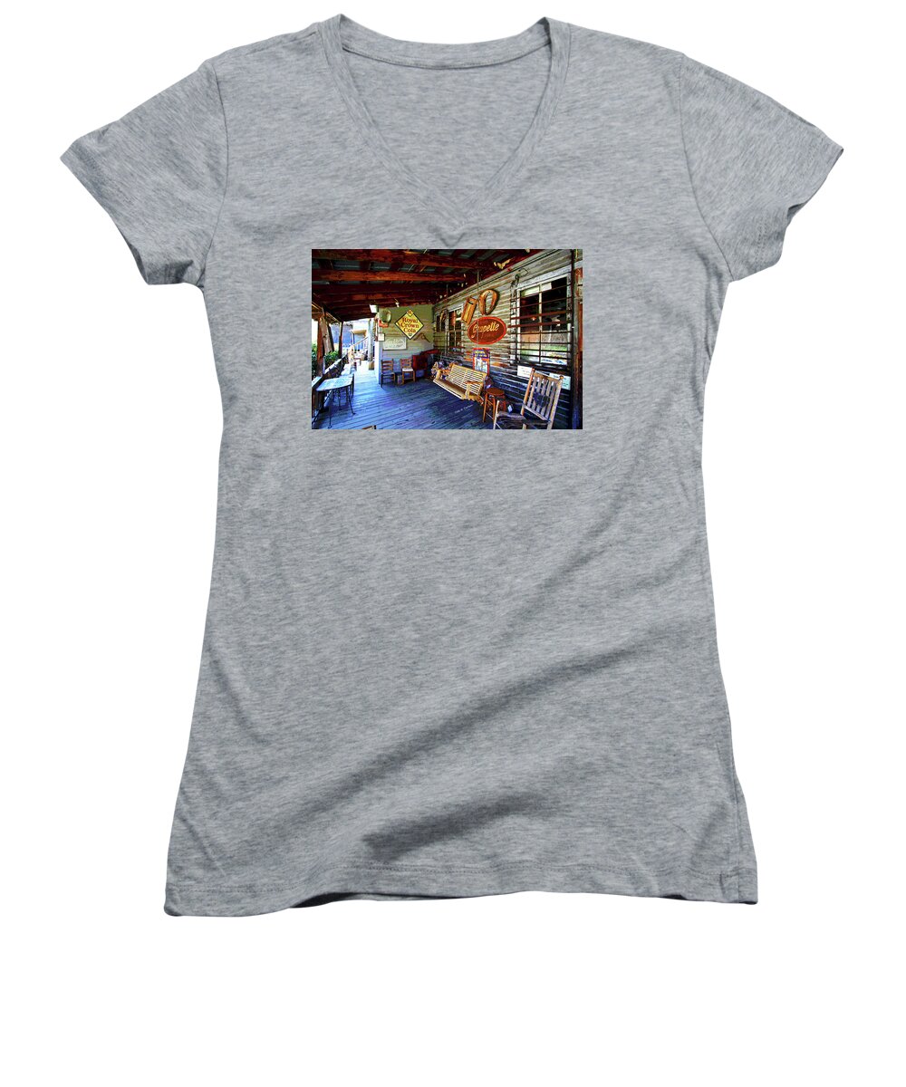Blue Ridge Mountains Women's V-Neck featuring the photograph Backporch by Dale R Carlson