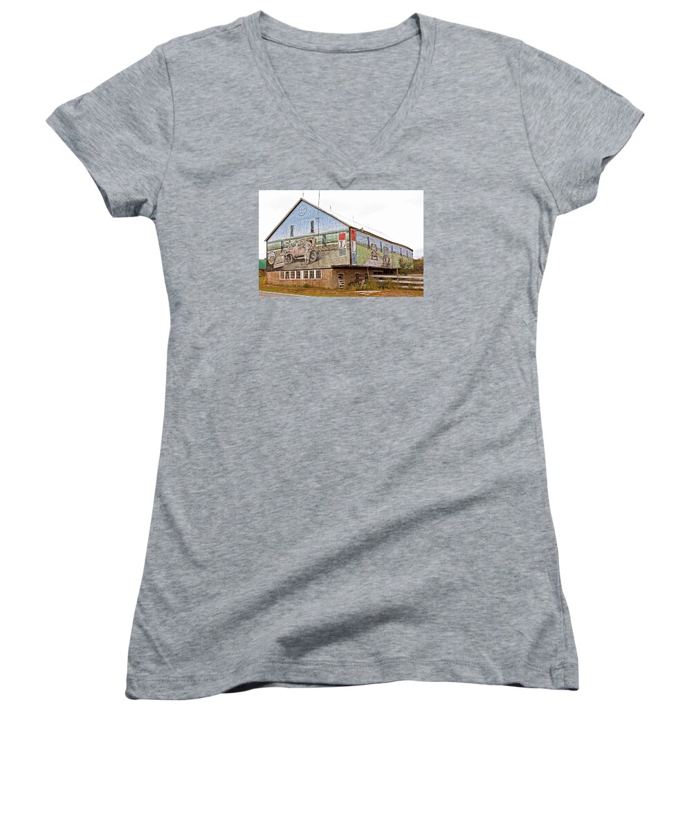 Barns Women's V-Neck featuring the photograph Barn in Bedford, Pennsylvania by Trina Ansel