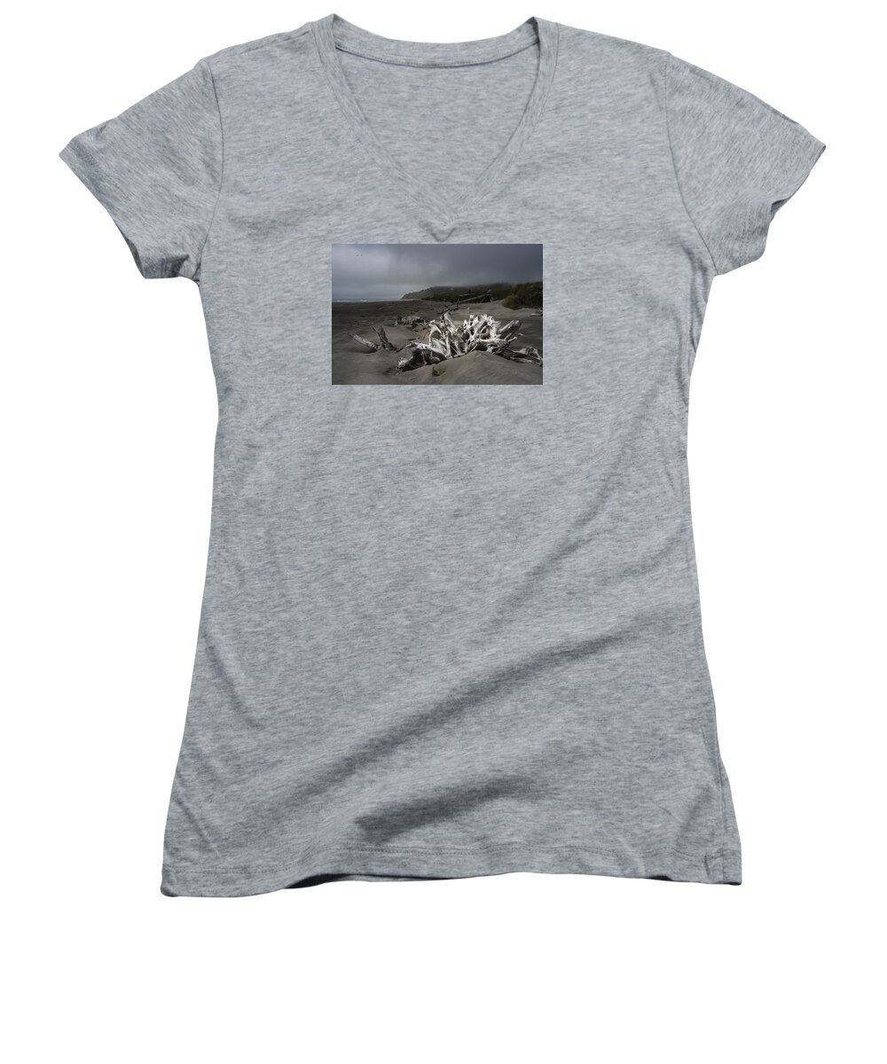 Cape Disappointment Women's V-Neck featuring the photograph Benson Beach by Robert Potts