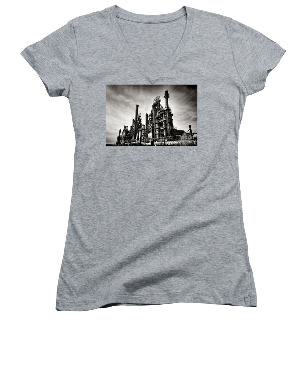 Bethlehem Women's V-Neck featuring the photograph Bethlehem Steel by Olivier Le Queinec