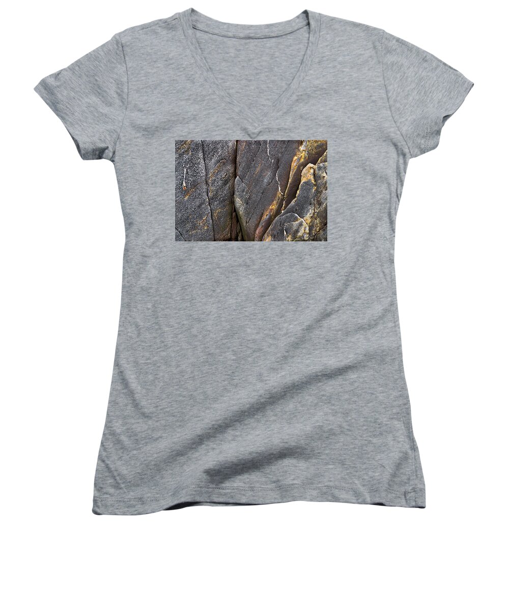 Rock Women's V-Neck featuring the photograph Black Granite Abstract Two by Peter J Sucy