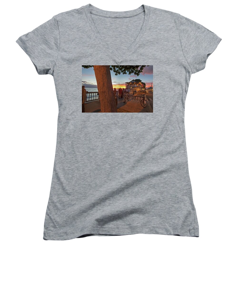 Maui Hawaii Lahaina Front Street Sunset Ocean City Lights Women's V-Neck featuring the photograph Cheeseburger In Paradise by James Roemmling
