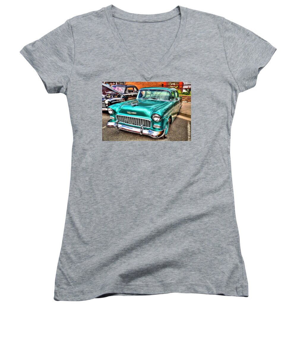 Chevy Women's V-Neck featuring the photograph Chevy Cruising 55 by Dale R Carlson