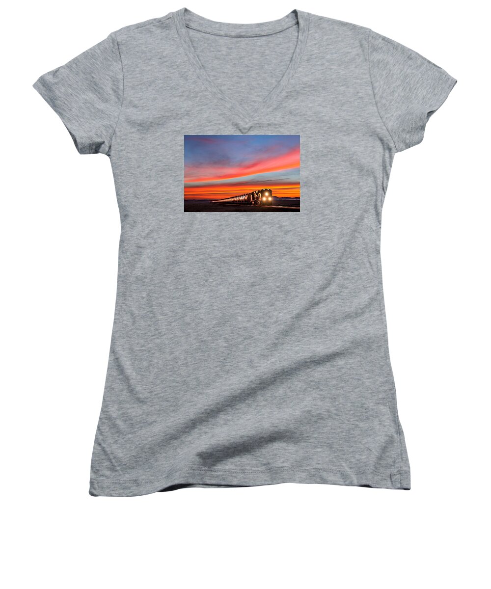 Train Women's V-Neck featuring the photograph Early Morning Haul by Todd Klassy