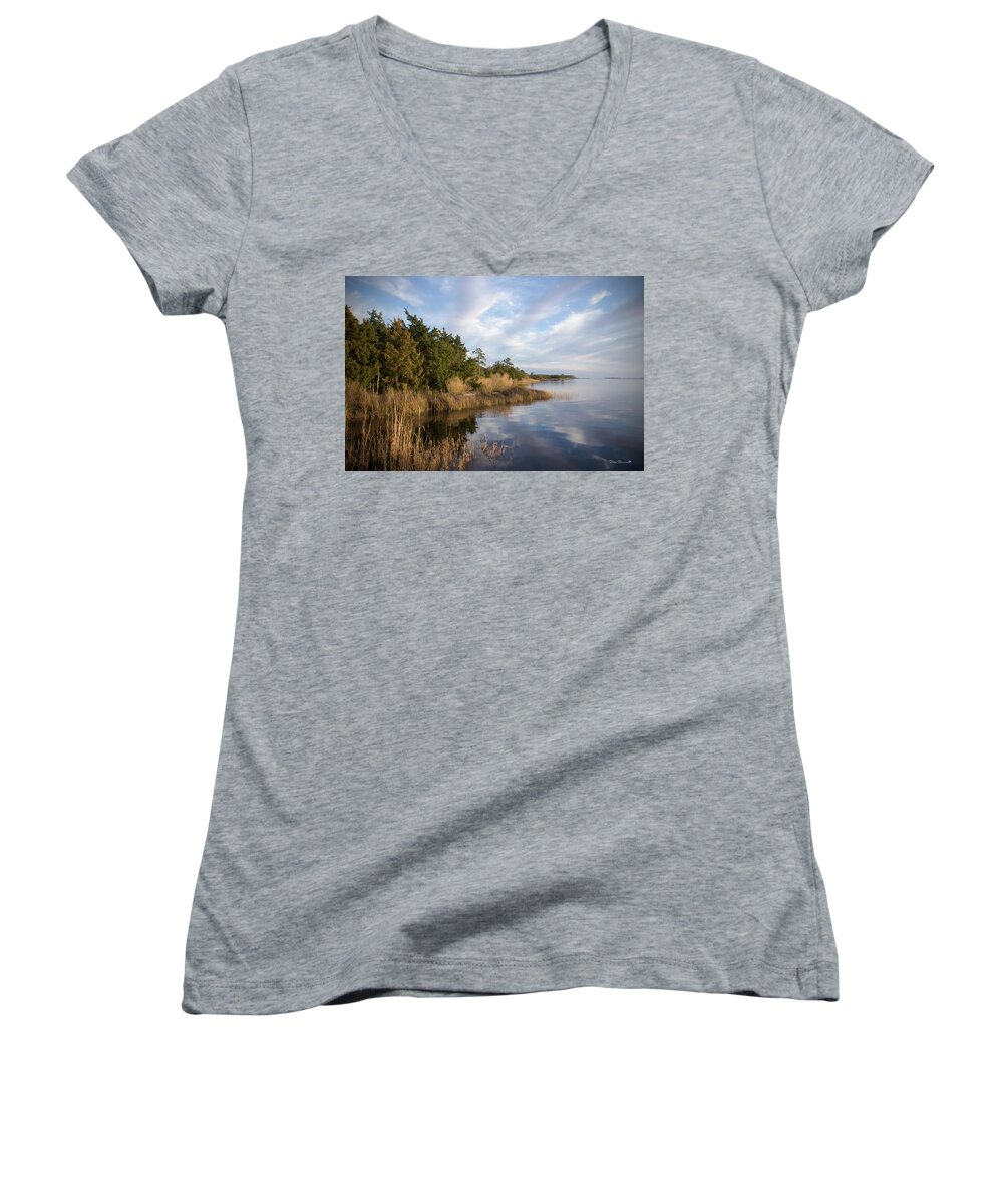 Women's V-Neck featuring the photograph East Bank Looking South At Sunset by Phil Mancuso
