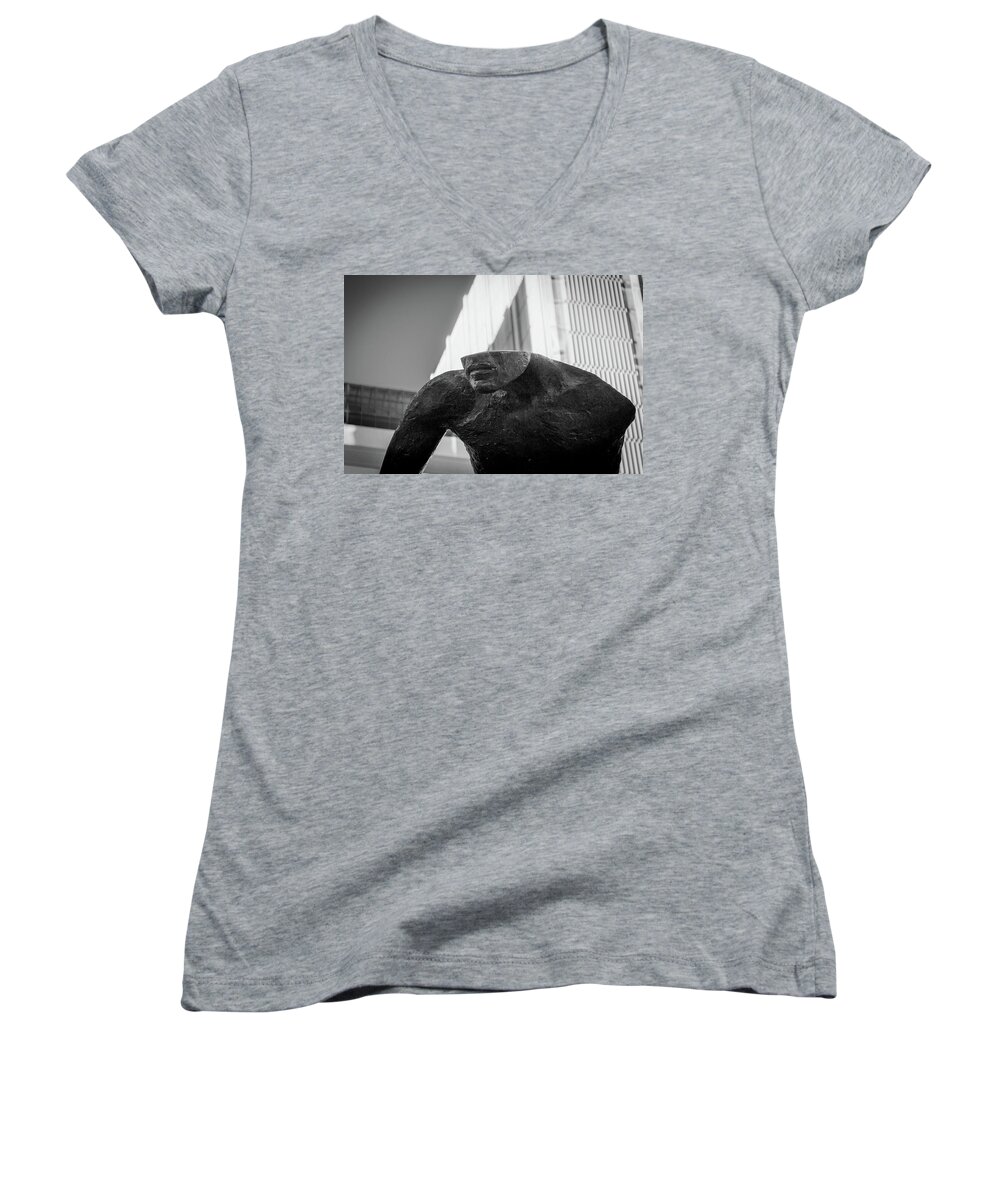 Black And White Women's V-Neck featuring the photograph Emerging by Kenny Thomas