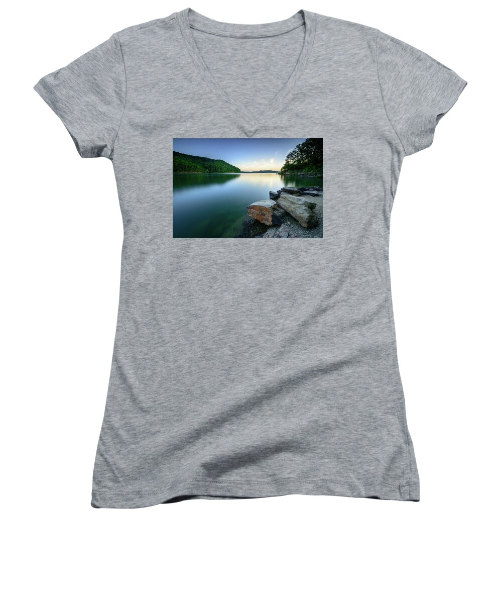 East Women's V-Neck featuring the photograph Evening Thoughts by Michael Scott