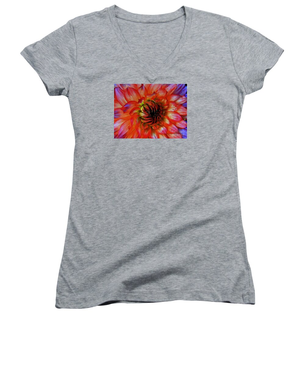 Flower Women's V-Neck featuring the photograph Fickle by Elfriede Fulda